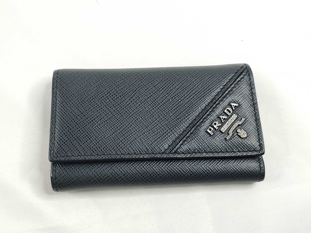 Prada Saffiano Metal Leather 6-Hook Key Case